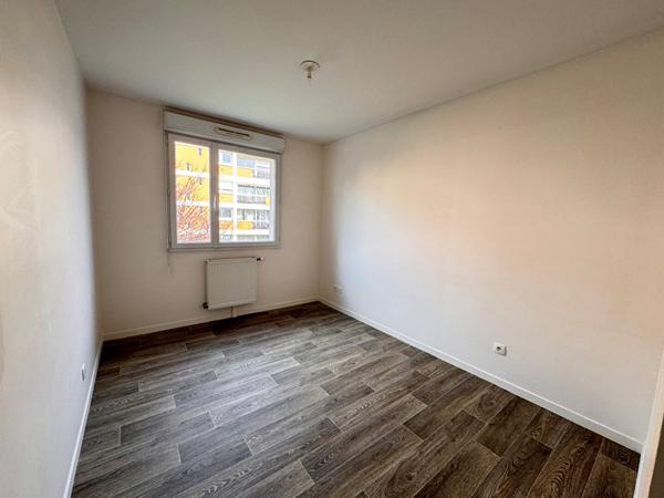 LES ORMEAUX - APPARTEMENT F3 DE 75M2 AVEC BALCON ET PARKING