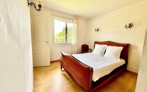 Maison à vendre    5 pièces • 121 m2 Séné