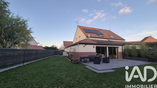 Maison à vendre 5 pièces 110 m² Saint-Amand-les-Eaux