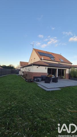 Maison à vendre 5 pièces 110 m² Saint-Amand-les-Eaux