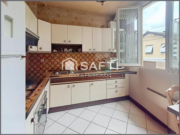 Maison avec potentiel.