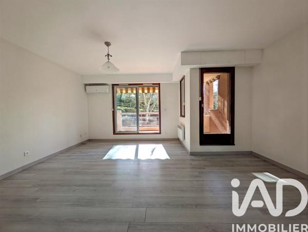 Appartement à vendre 2 pièces 51 m² Le Tholonet