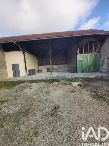 Immeuble à vendre 118 m² Sens