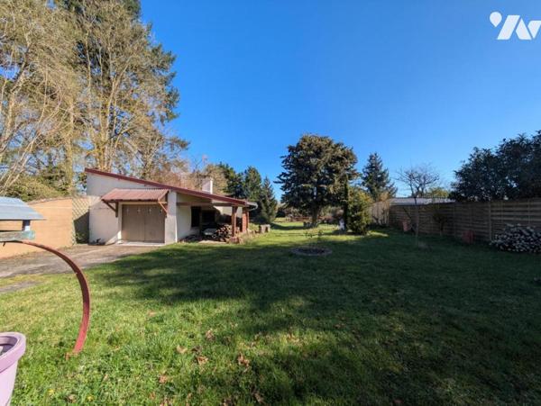 Pavillon sur sous sol surélevé en parfait état général