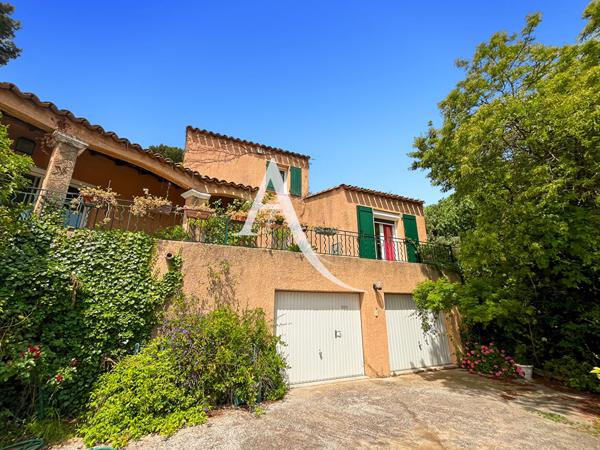 A vendre Maison T4 de 98 m2 avec jardin, terrasse et garage double Marseille 13013