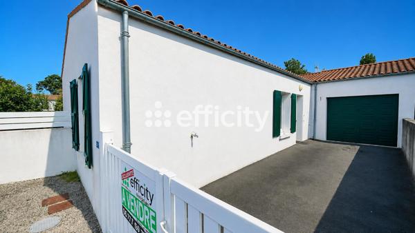 Maison
         4 pièces
        - 80 m² Exclusivité 242 000 € *