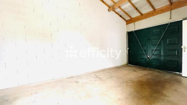Maison
         4 pièces
        - 80 m² Exclusivité 242 000 € *
