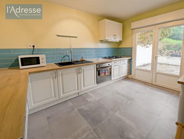 Maison avec 2 appartements indépendants et garage - Puy-l'Évêque, proche commodités