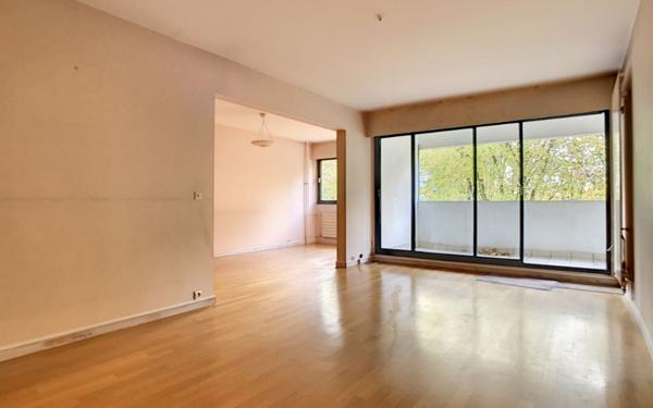 Appartement à louer    3 pièces •  Mons-en-Baroeul