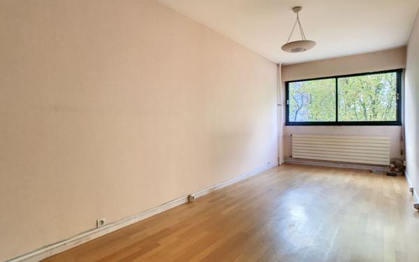 Appartement à louer    3 pièces •  Mons-en-Baroeul