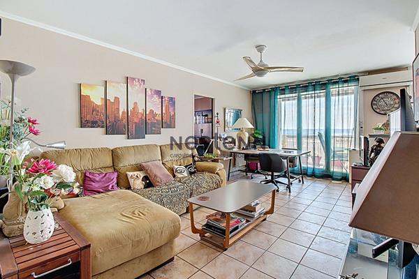 Vitrolles appartement T4 en dernier étage avec vue imprenable sur l'étang de Berre et Martigues