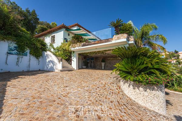 Propriété vue mer avec piscine