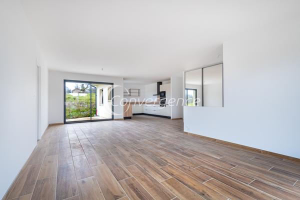 Maison
                                                                                                                                                                                                                                                                                                                        5 pièce(s)                                                                                                                                                                                                          4 chambre(s)                                                                                                                                                                                                          132.07  m²