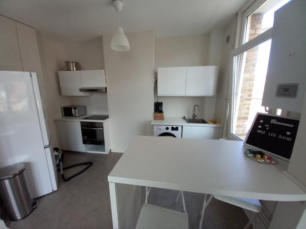 Appartement
                                                                                                                                                                                                                                                                                                                        3 pièce(s)                                                                                                                                                                                                          2 chambre(s)                                                                                                                                                                                                          60  m²