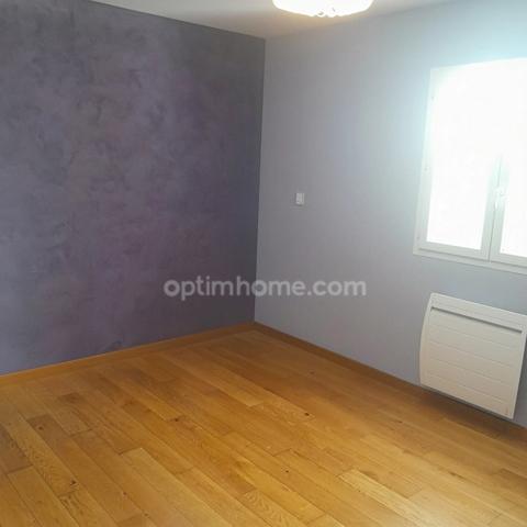 Maison à vendre 5 pièces CHAMPNIERS (16)