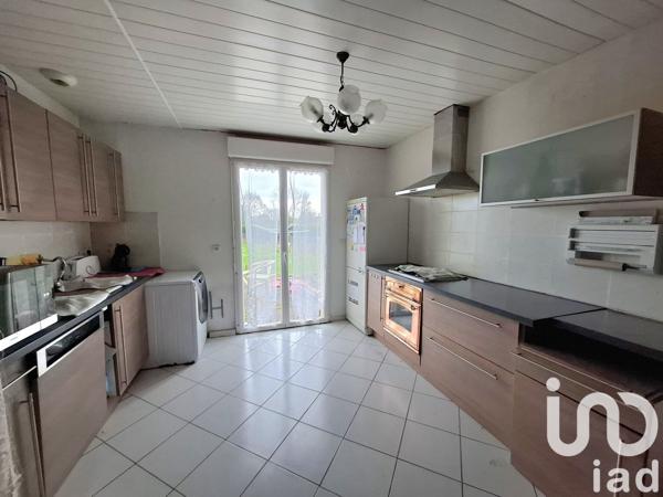 Maison à vendre 5 pièces 88 m² Conches-en-Ouche