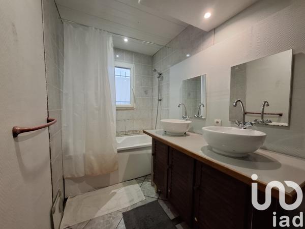 Maison à vendre 5 pièces 88 m² Conches-en-Ouche