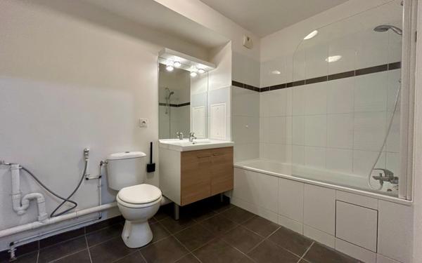 Appartement à vendre    2 pièces • 44,84 m2 Ris-Orangis