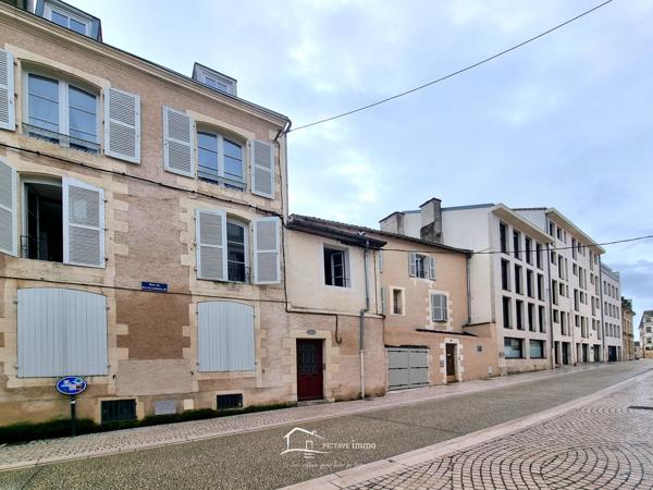 T4 hypercentre POITIERS Poitiers (86000)