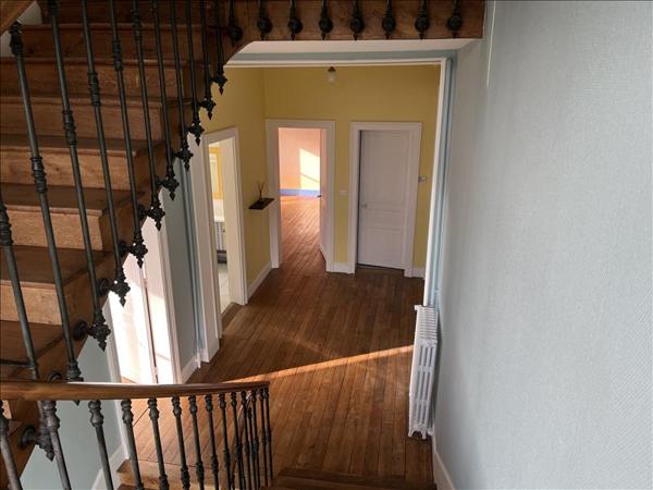 Maison à vendre |  Saint-Sornin-Leulac |  14 pièces | 358 m²