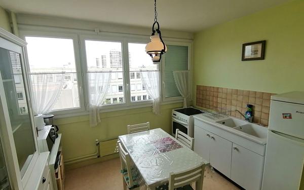Appartement à louer    2 pièces • 57,67 m2 Poitiers