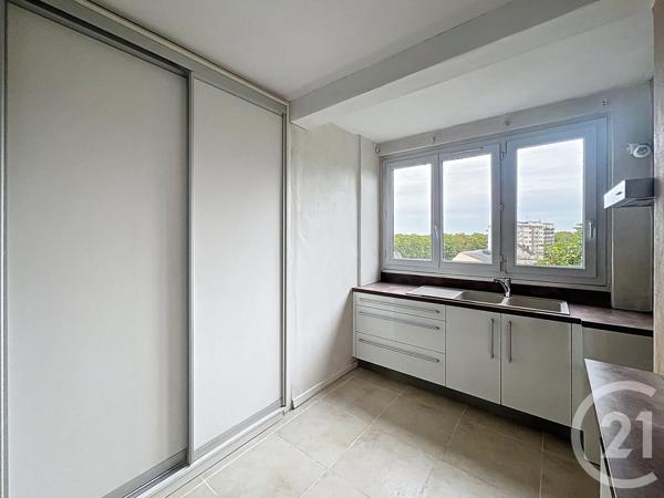 Appartement T2 à vendre  2 pièces - 46,30 m2 ORLEANS - 45