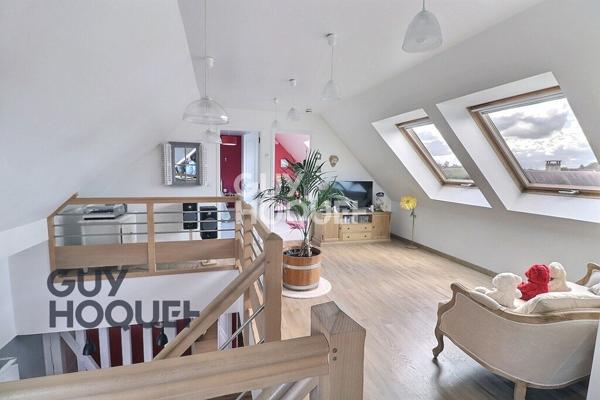 Menneval, Maison familiale de 4 chambres avec sous-sol complet.