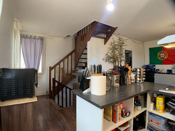 T2 indépendant à vendre - BLOIS - VENDU DEJA LOUE, 5 MIN A PIED DU CENTRE-VILLE, PARKING PRIVE