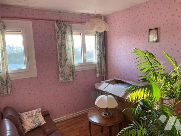 A VENDRE MAISON PAVILLON PLOMBIERES-LES-BAINS BELLEFONTAINE VOSGES
Maison d'habitation non mit...