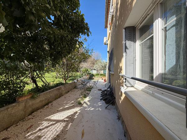 Appartement Le Pradet 3 pièce(s) 62.93 m2 - Proche du Centre-ville et des plages