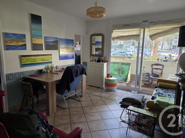 Appartement à vendre  3 pièces - 58 m2 MARSEILLE - 13008