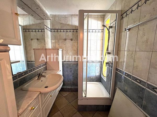 Vente                                                      Appartement
                        
                     1 pièces                      36 m2                     à Agde