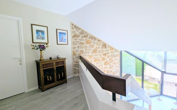 Maison à vendre    7 pièces • 203 m2 Bussy-Saint-Georges