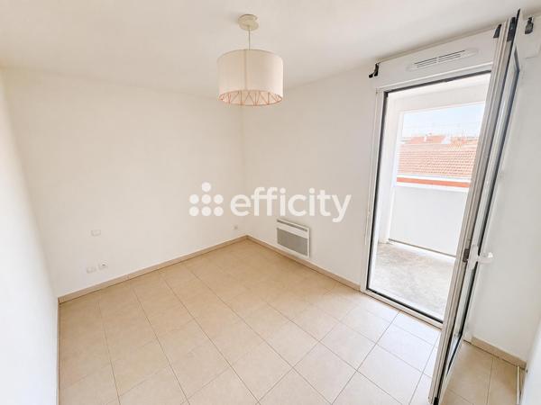 Appartement
         3 pièces
        - 67 m² 159 500 € *