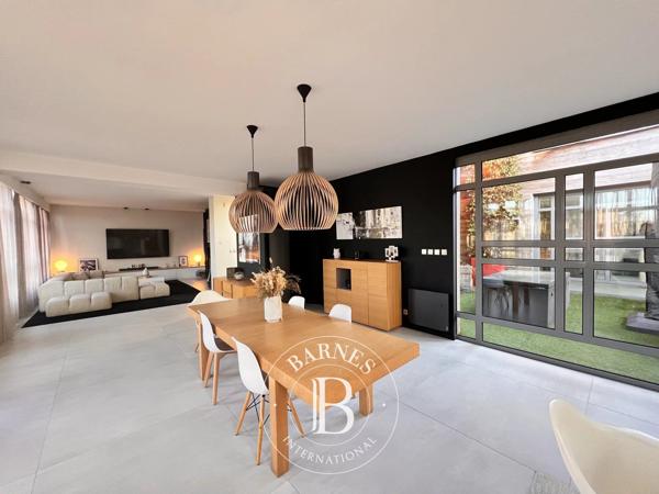Lille, Appartement 4 Chambres -  320 m² à vendre