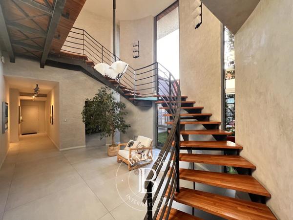 Lille, Appartement 4 Chambres -  320 m² à vendre