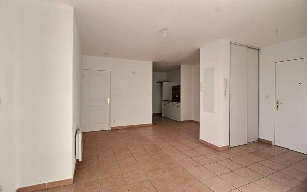Appartement à vendre    3 pièces • 63,38 m2 Miramas