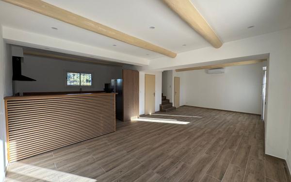 Maison à vendre    4 pièces •  Aubignan