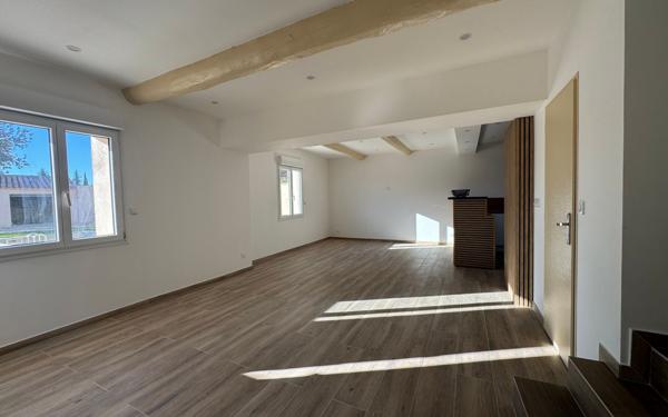 Maison à vendre    4 pièces •  Aubignan