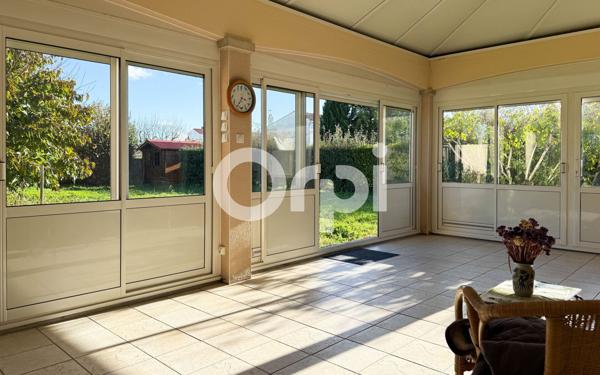 Maison à vendre    5 pièces •  Rochefort