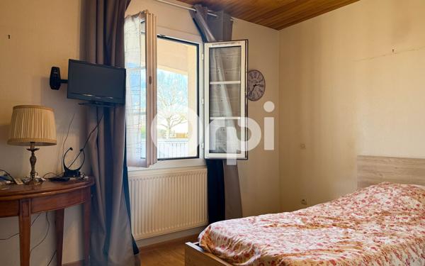 Maison à vendre    5 pièces •  Rochefort