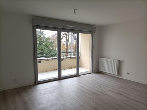 Appartement 3 pièces 64.64 m2 avec deux balcons