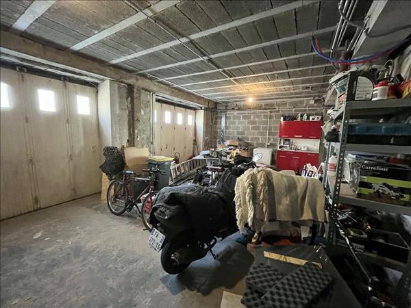 Maison à vendre |  Terrasson-Lavilledieu |  8 pièces | 251 m²