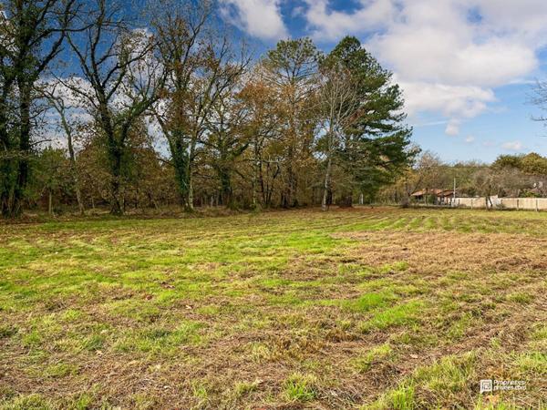 Maison 3 pièces avec climatisation, menuiseries alu et vue dégagée