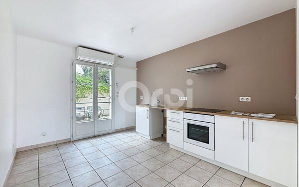 Maison à louer    4 pièces •  Monchy-Saint-Éloi