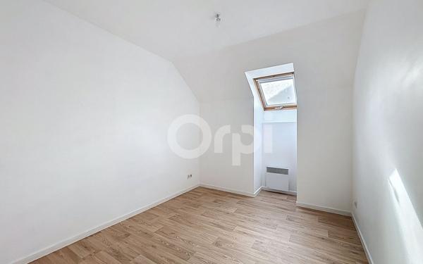 Maison à louer    4 pièces •  Monchy-Saint-Éloi