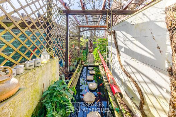 Demeure du XIXe vue Seine et jardin paysager à La Frette sur Seine