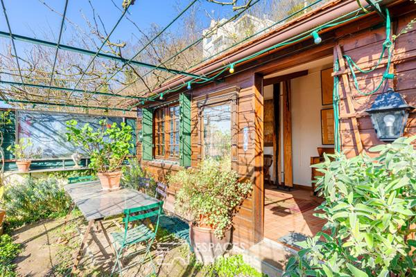 Demeure du XIXe vue Seine et jardin paysager à La Frette sur Seine