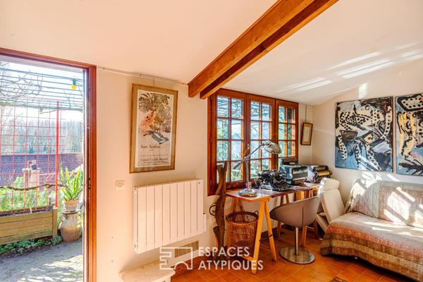 Demeure du XIXe vue Seine et jardin paysager à La Frette sur Seine