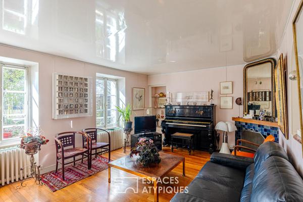 Demeure du XIXe vue Seine et jardin paysager à La Frette sur Seine